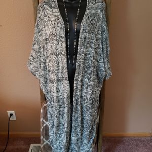 ⚡3 for $15. Dolman sleeve cardigan